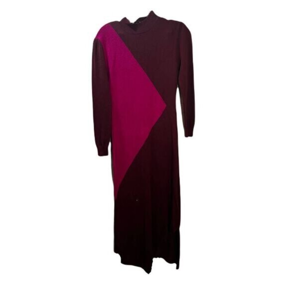 Colorblock Knit Long Sleeve Burgundy & Magenta Asymmetrical Maxi Dress - Picture 5 of 9